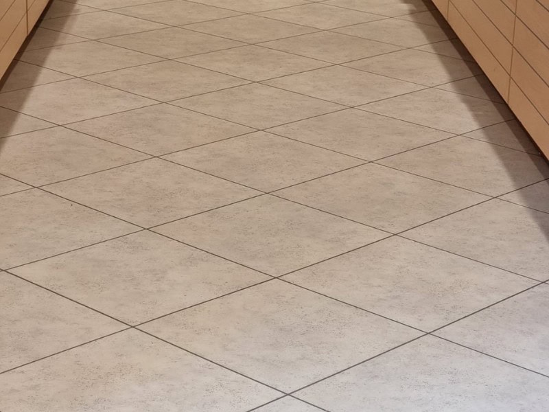 Amtico Spacia Ceramic Frost In Docklands - Luxury Vinyl Tile (LVT) Flooring - Docklands - Home - Residential