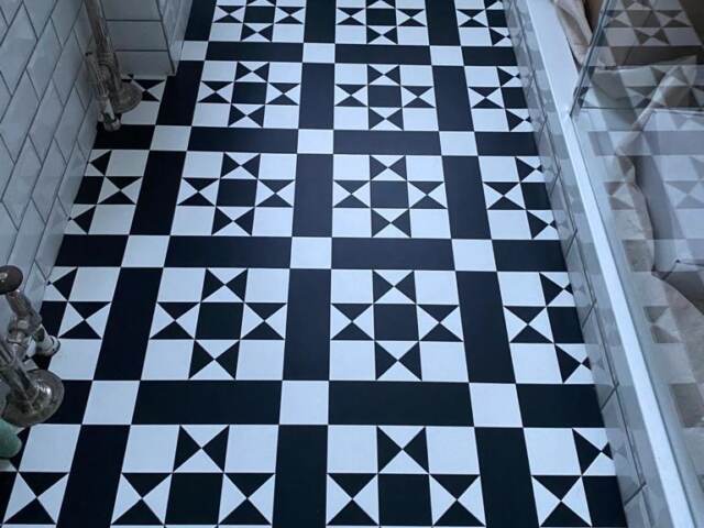 Amtico Decor Classic Moderna DC313 Vinyl Flooring In Farringdon