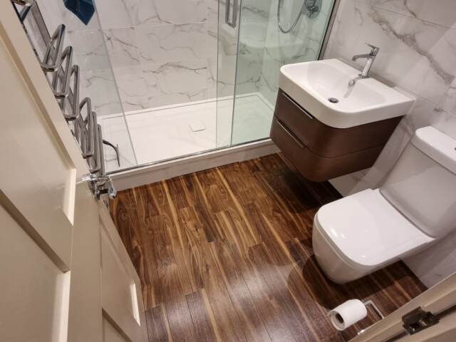 Amtico Signature Wild Walnut In Canary Wharf