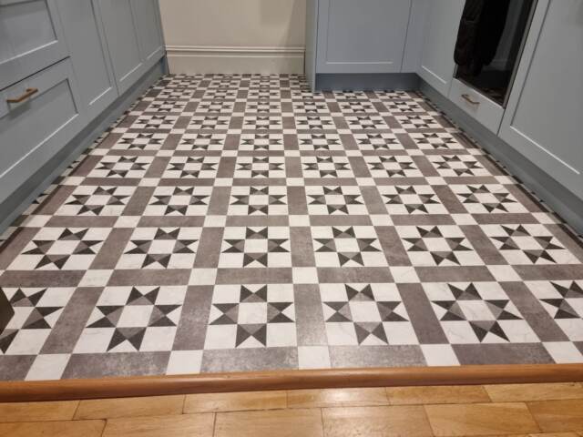 Amtico Décor Classic Moderna DC294 Vinyl Flooring In Islington