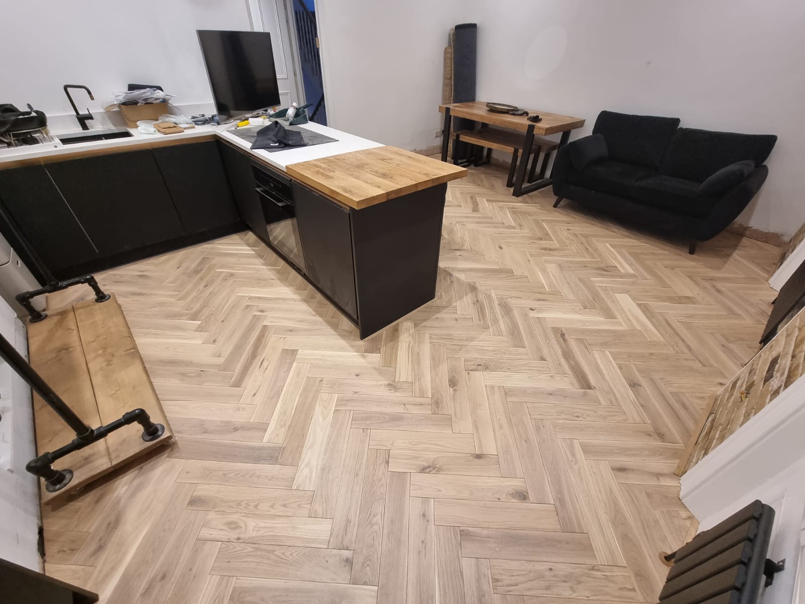 3d7e6858-e839-4ad0-8cf0-da3a511c9e3b