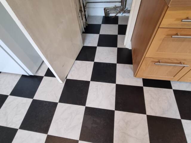 Amtico Signature Ceramic Coal & Ceramic Light In Pimlico