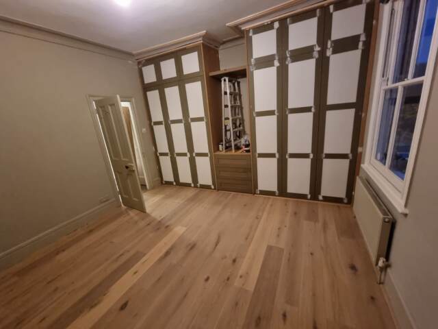 Amtico Signature Lime Washed Wood In Docklands