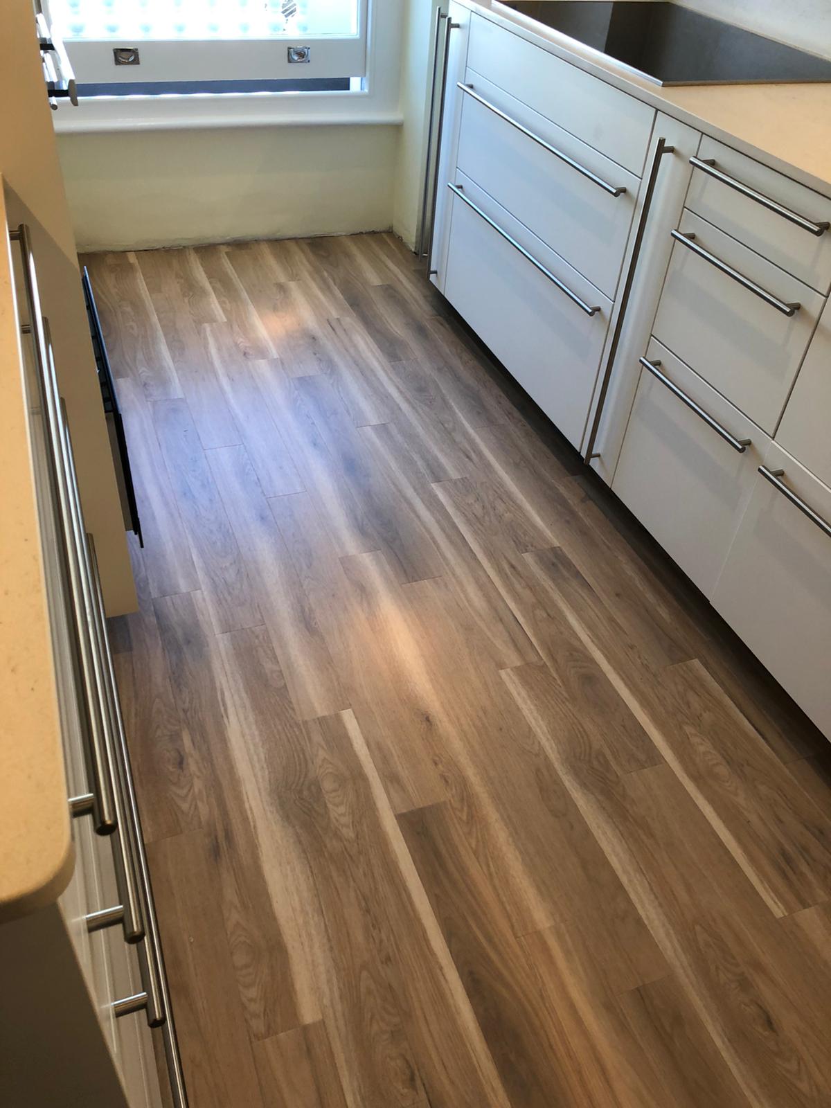 Amtico Spacia Canopy Oak in-0