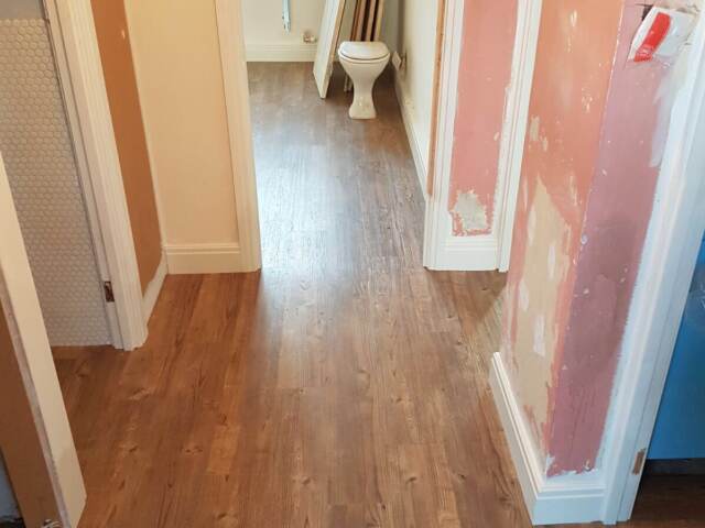 Amtico Spacia Dry Cedar In Barnes
