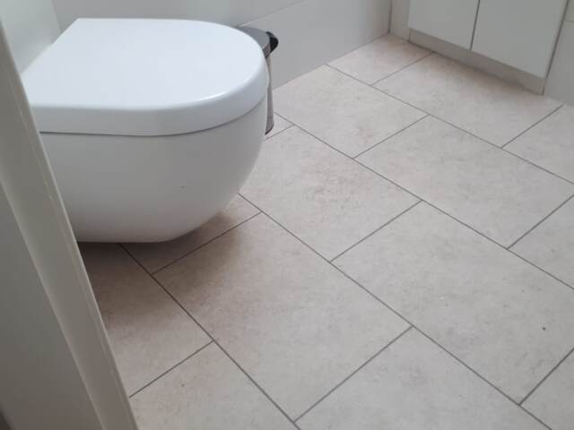 Amtico Spacia Dry Stone Alba Installation In Southwark