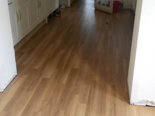 Amtico Spacia Honey Oak Fitting In Chiswick