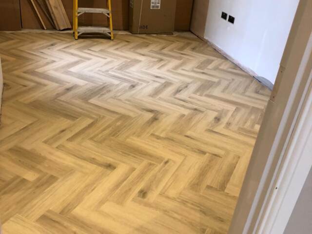 Amtico Signature Limed Washed Wood with Cornish Oak Inlay Border Installation In Battersea