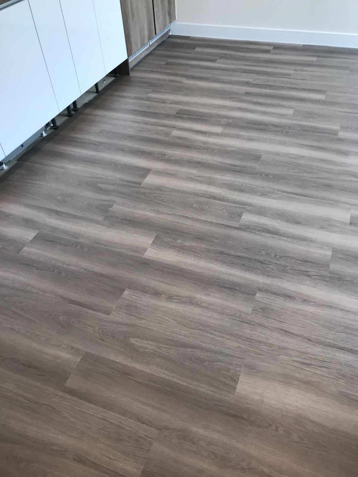 Amtico Spacia Nordic Oak fitting Marylebone-0