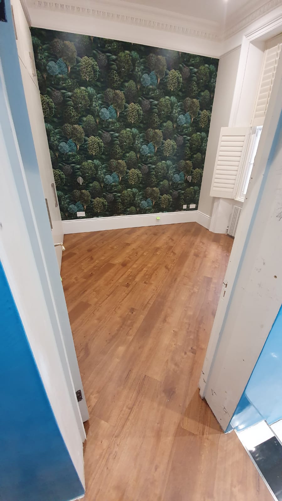 Amtico Spacia Royal Oak Instalment In (2) Westminster-1