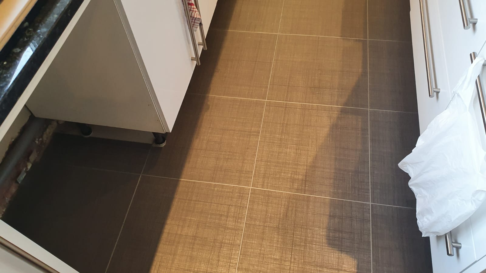 Amtico Spacia Satin Weave Installation In Shepherds Bush-0