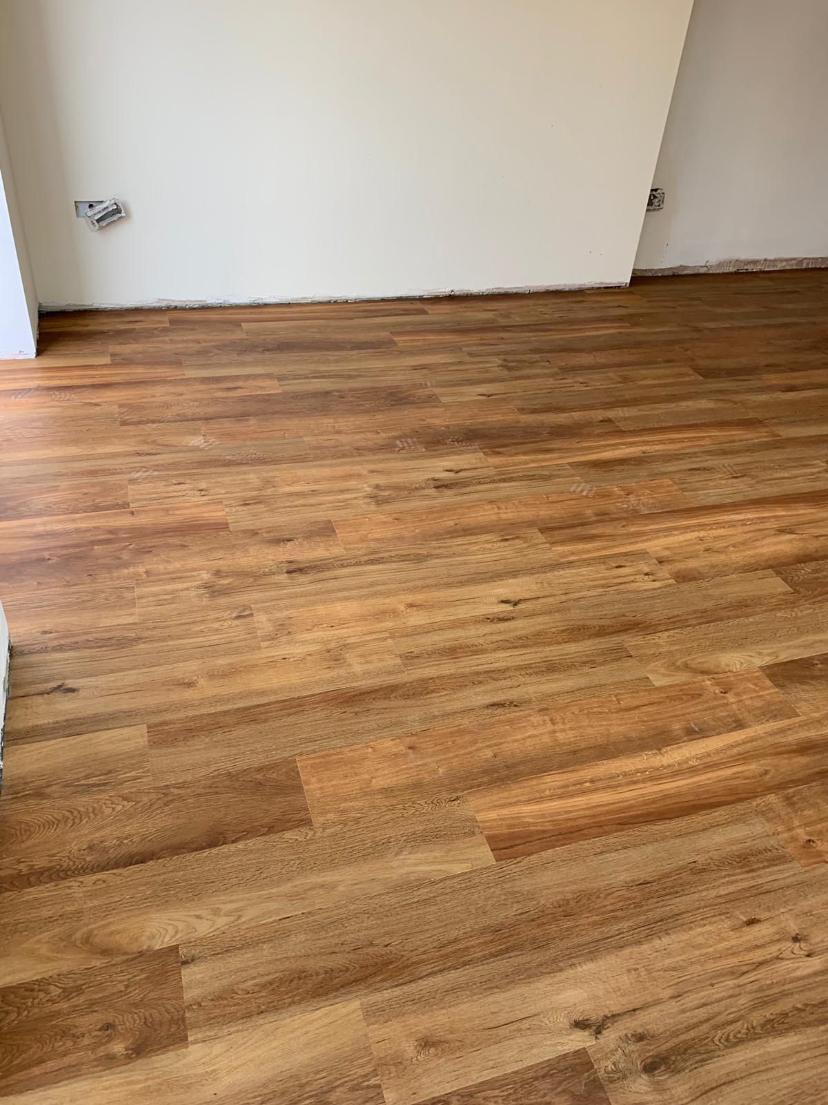 Karndean Van Gogh V6W86T Installation In Croydon-0