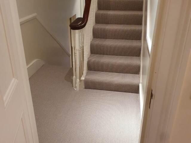 Westex Natural Loop Cable Rustic Installation In Hampstead