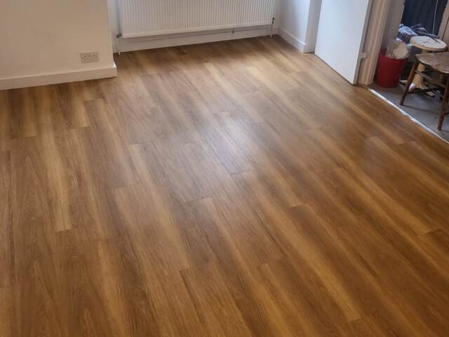 Amtico Spacia Honey Oak Installation In Chelsea