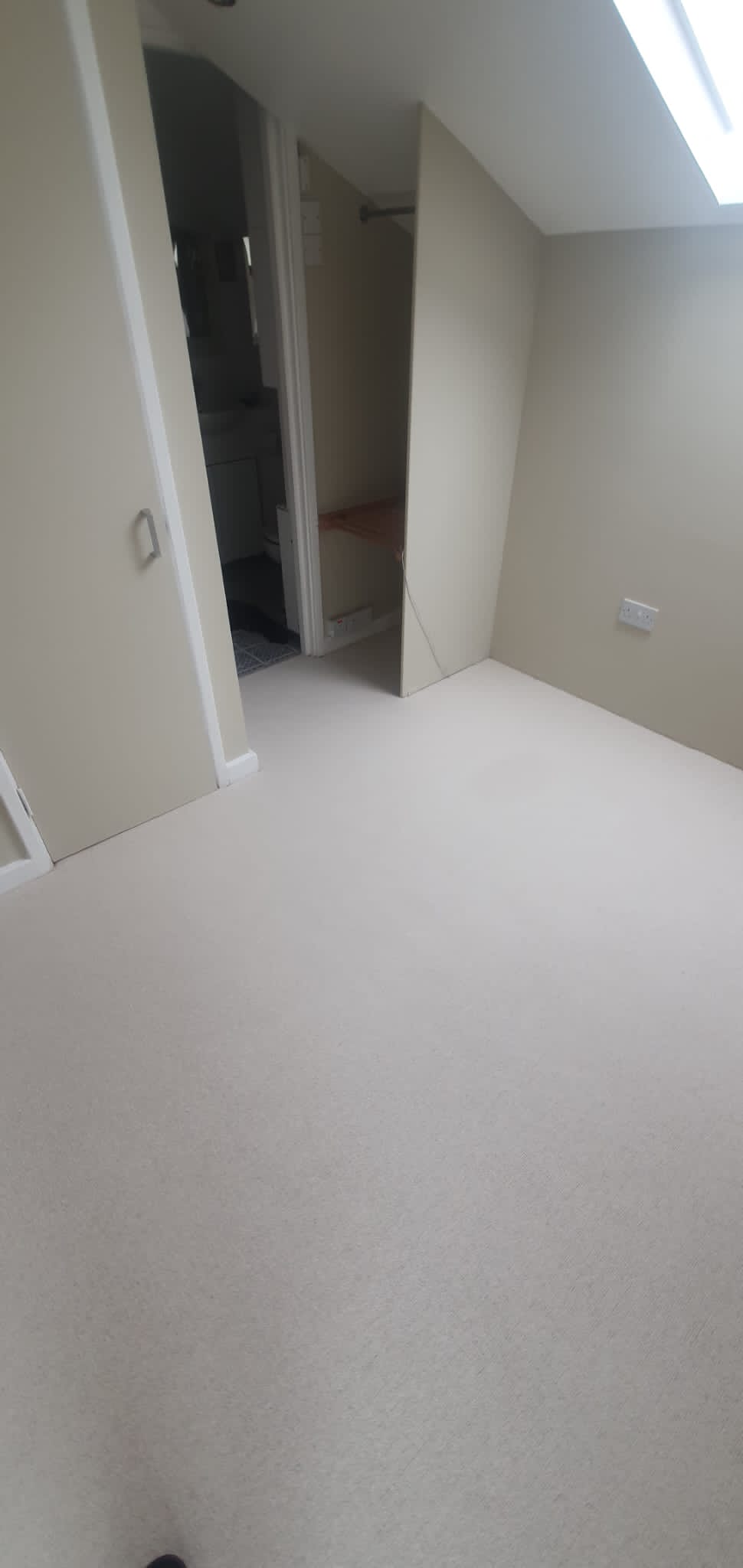 Clarendon Carpets Mayfair Ivory Installation In Wimbledon-2