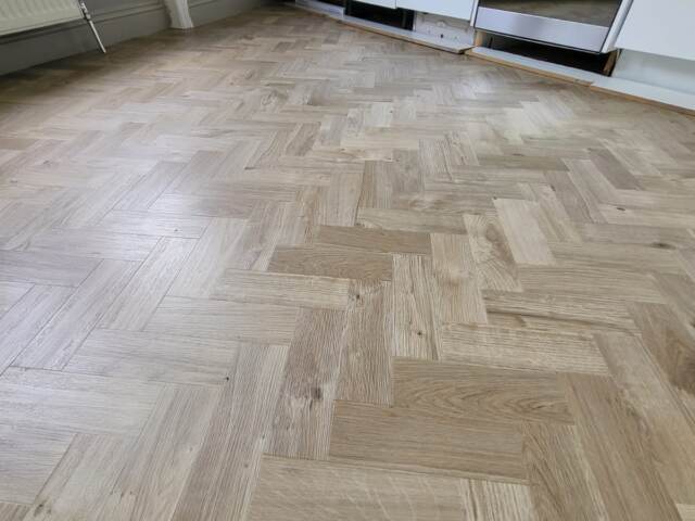 Amtico Spacia Sun Bleached Oak Instalment In Westminster