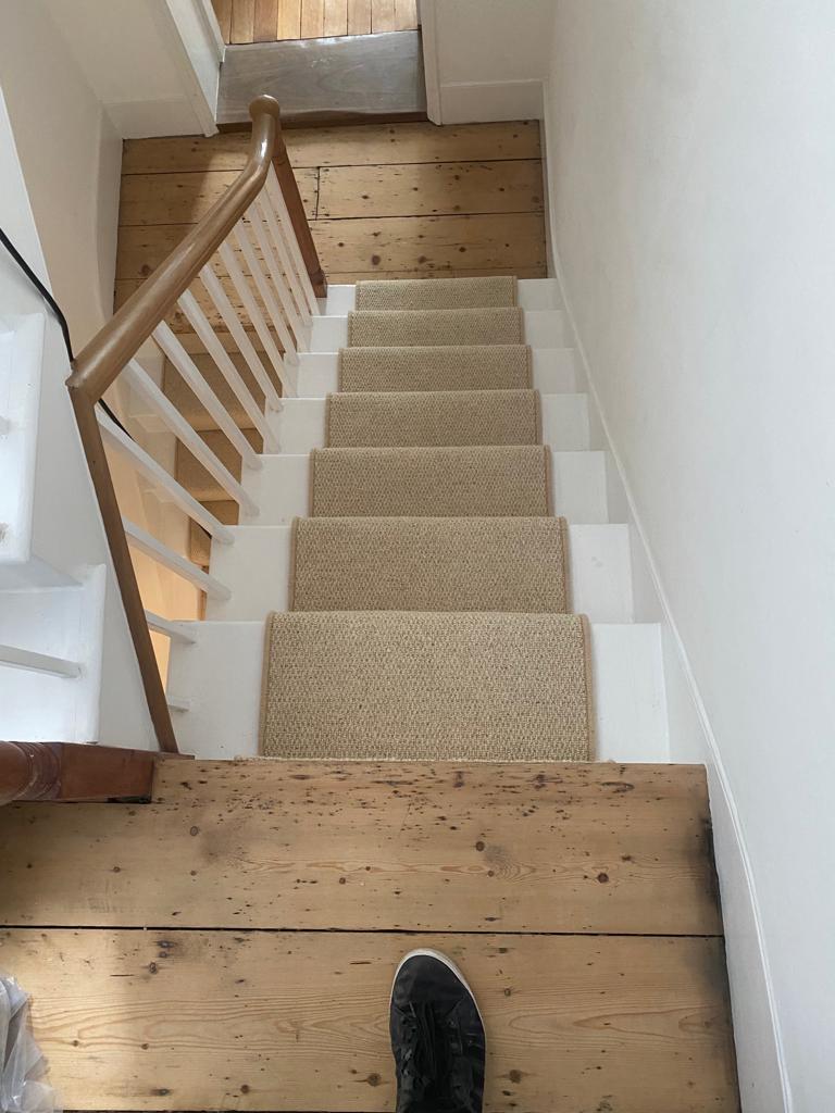 Clarendon Carpets Eton Stone Fitting In Canary Wharf-2