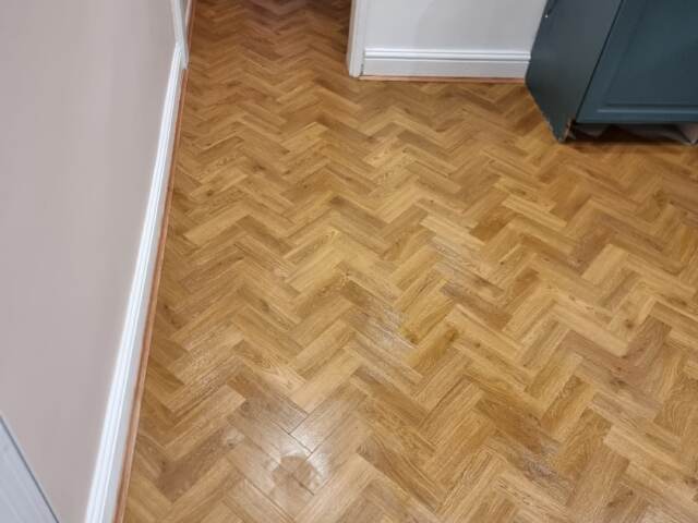 Amtico Spacia Traditional Oak installation in Earls Court