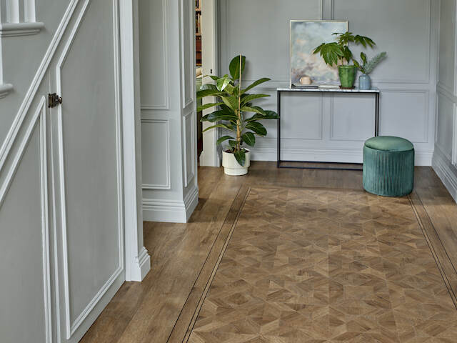 Amtico Decor Victorian Star Canterbury Brushed Oak