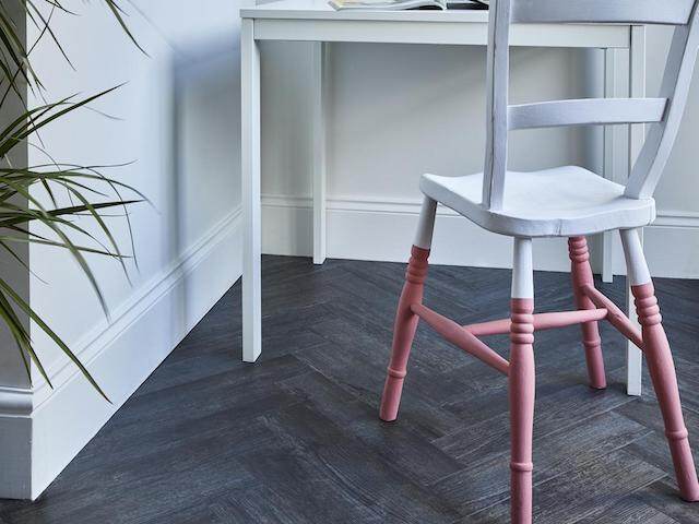 Amtico Spacia Blackened Spa Wood SS5W3025