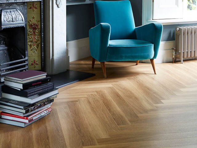 Amtico Spacia Honey Oak