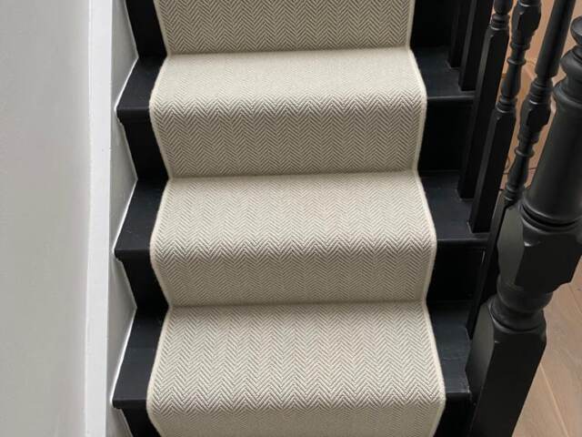 Crucial Trading Alpine Carpet Installation in Richmond