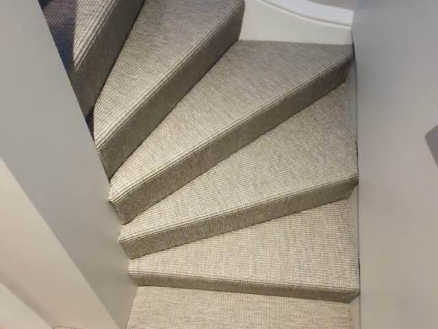 Unnatural Flooring New England Georgetown carpet installation in Hammersmith