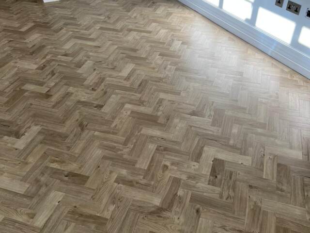 Amtico Spacia Sun Bleached Oak installation in Lambeth