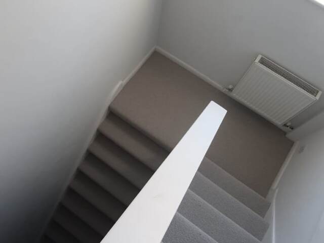 Kersaint Cobb Changing Scales Tonal Gaint carpet installation in Kensington