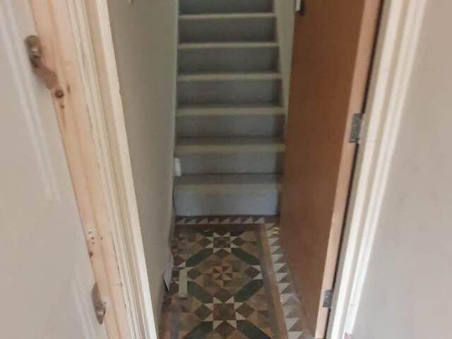 Clarendon Carpets Mayfair Badger installation in Farringdon