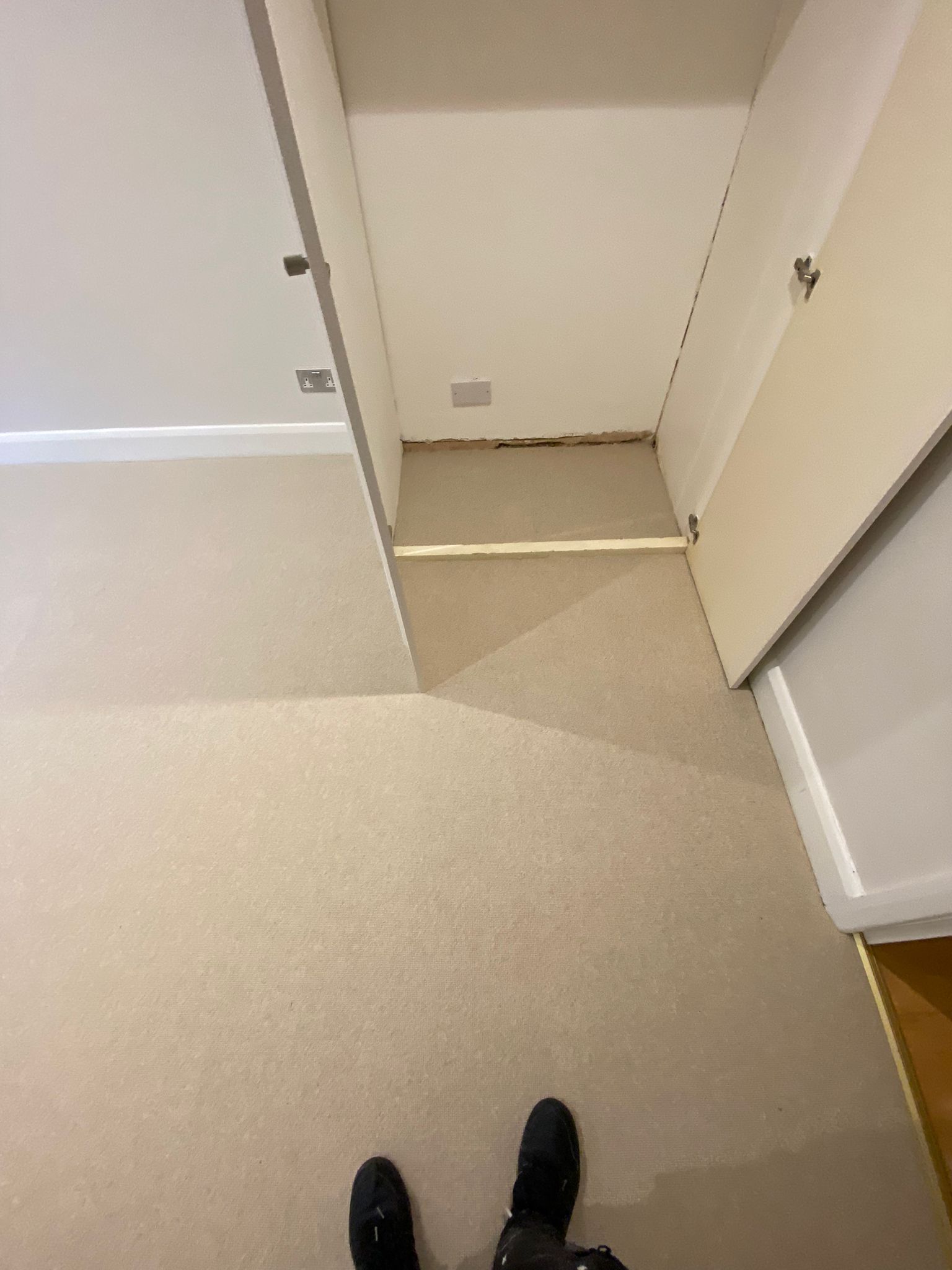 Clarendon Carpets Mayfair Tusk fitting in Mayfair-1