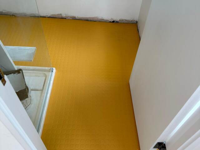 Nora Rubber Flooring Norament 825 6191 installation in Southwark