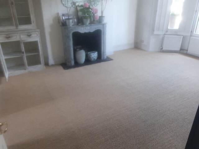 Fibre Carpets Sisal Bengal Ranakpur installation in Canary Wharf