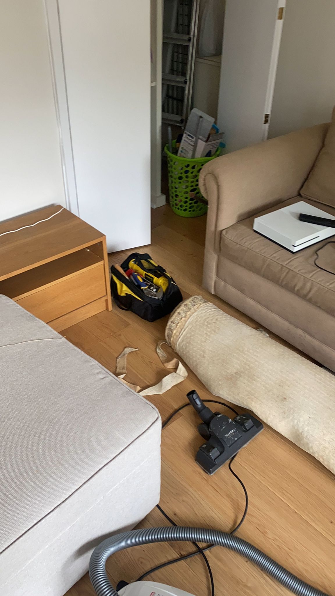 Furlong Flooring Emerald 189 11161 installation in Earls Court-0