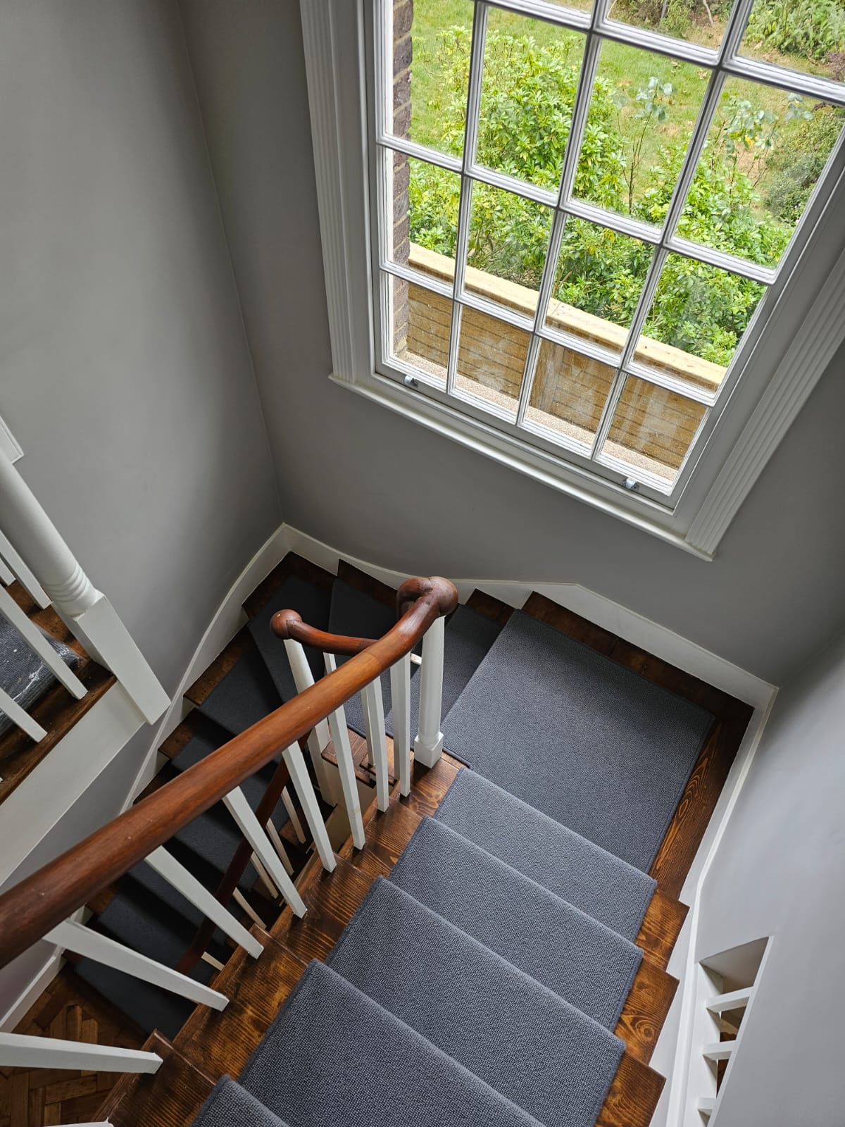 Likewise London Ewehurst Eclipse carpet installation in Kings Cross-1