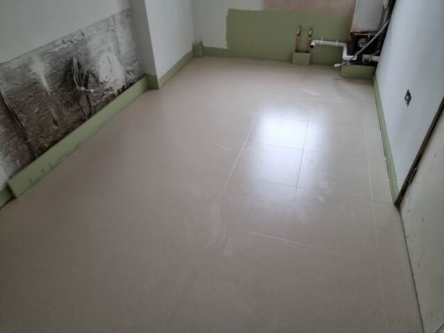 Amtico Signature Mica Mix Eggshell installation in Docklands