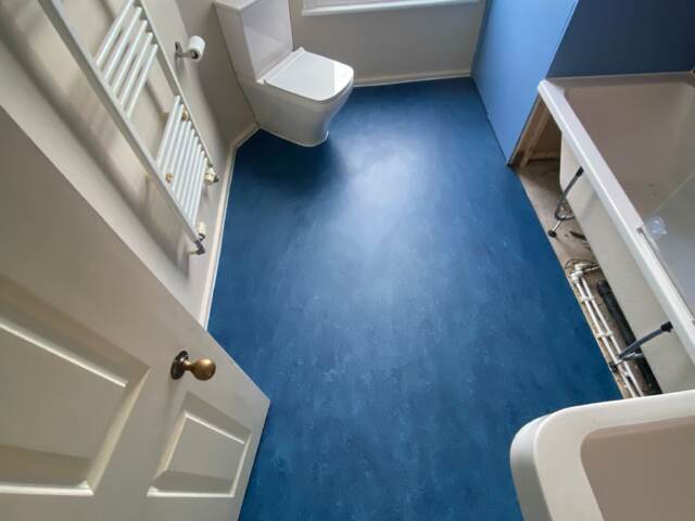 Marmoleum Fresco Blue Heaven installation in Mayfair