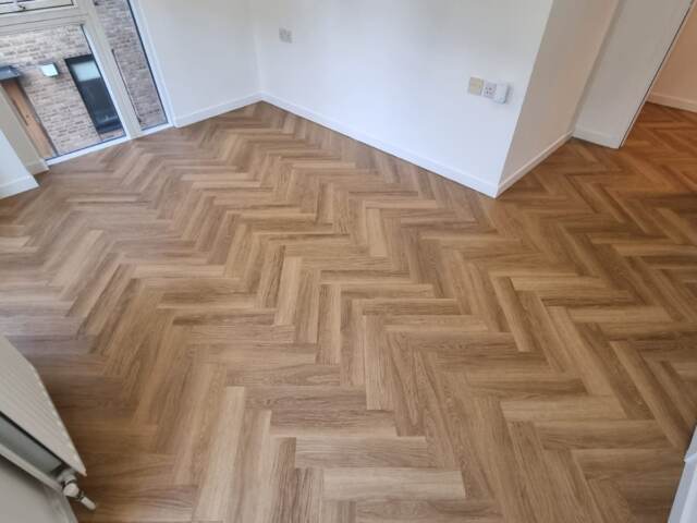 Amtico Spacia Honey Oak fitting in Camden