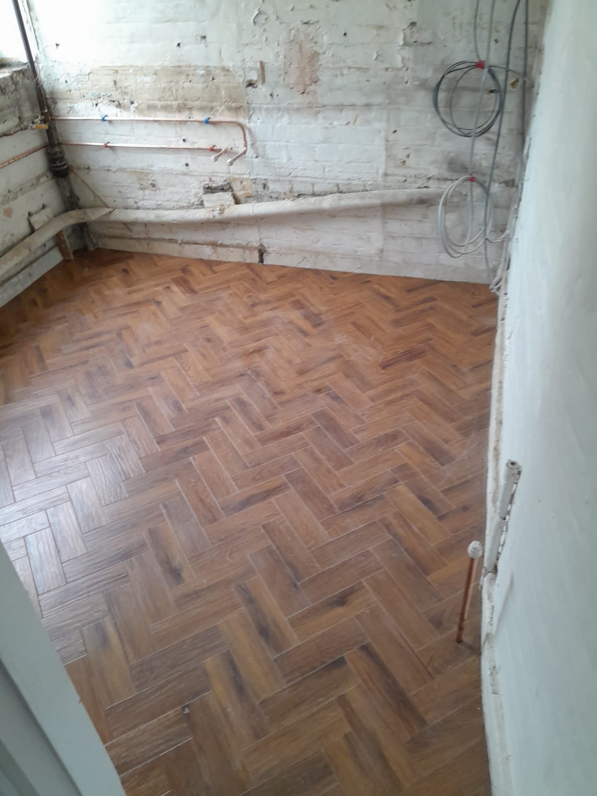 Karndean Art Select Morning Oak installation in Hammersmith-2