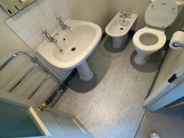 Marmoleum Real Dove Grey 2621 installation in Chelsea