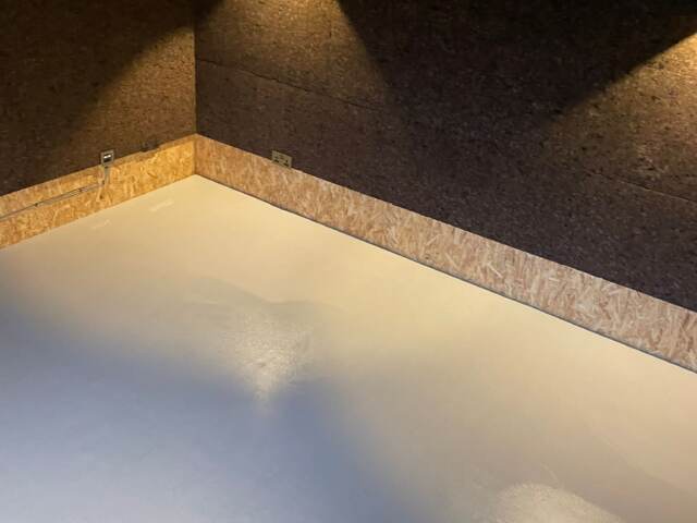 Nora Rubber Flooring Norament 926 Kivo installation in Notting Hill