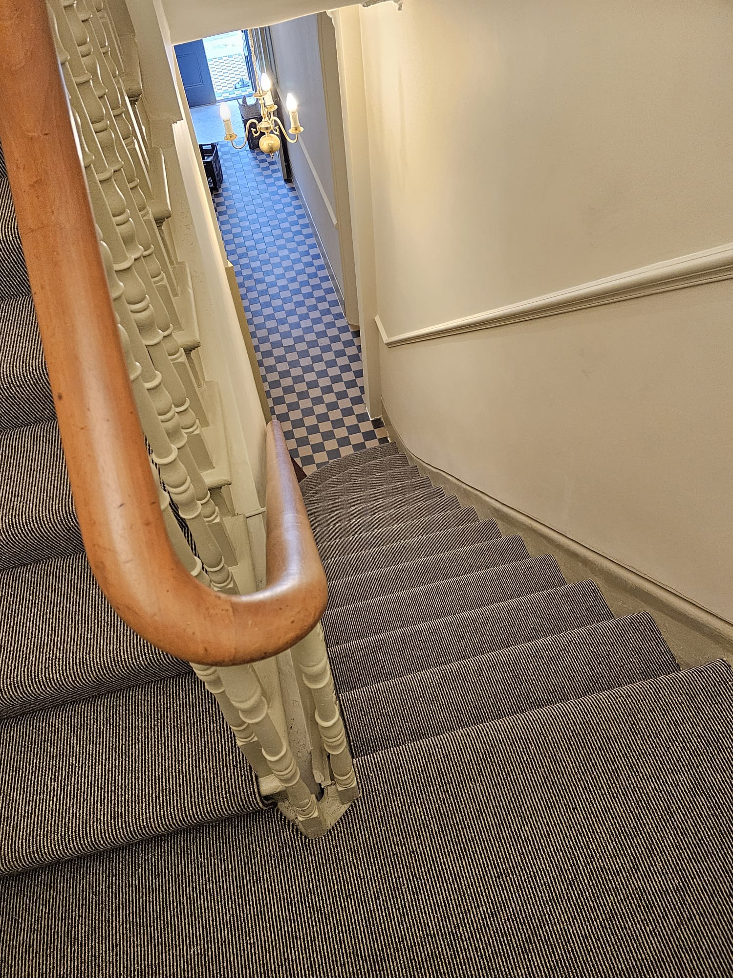 Telenzo Carpets Mainline Holland Park installation in Wandsworth-0