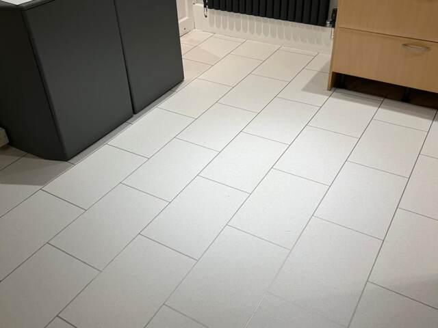Amtico Signature Composite Calcium installation in Fulham