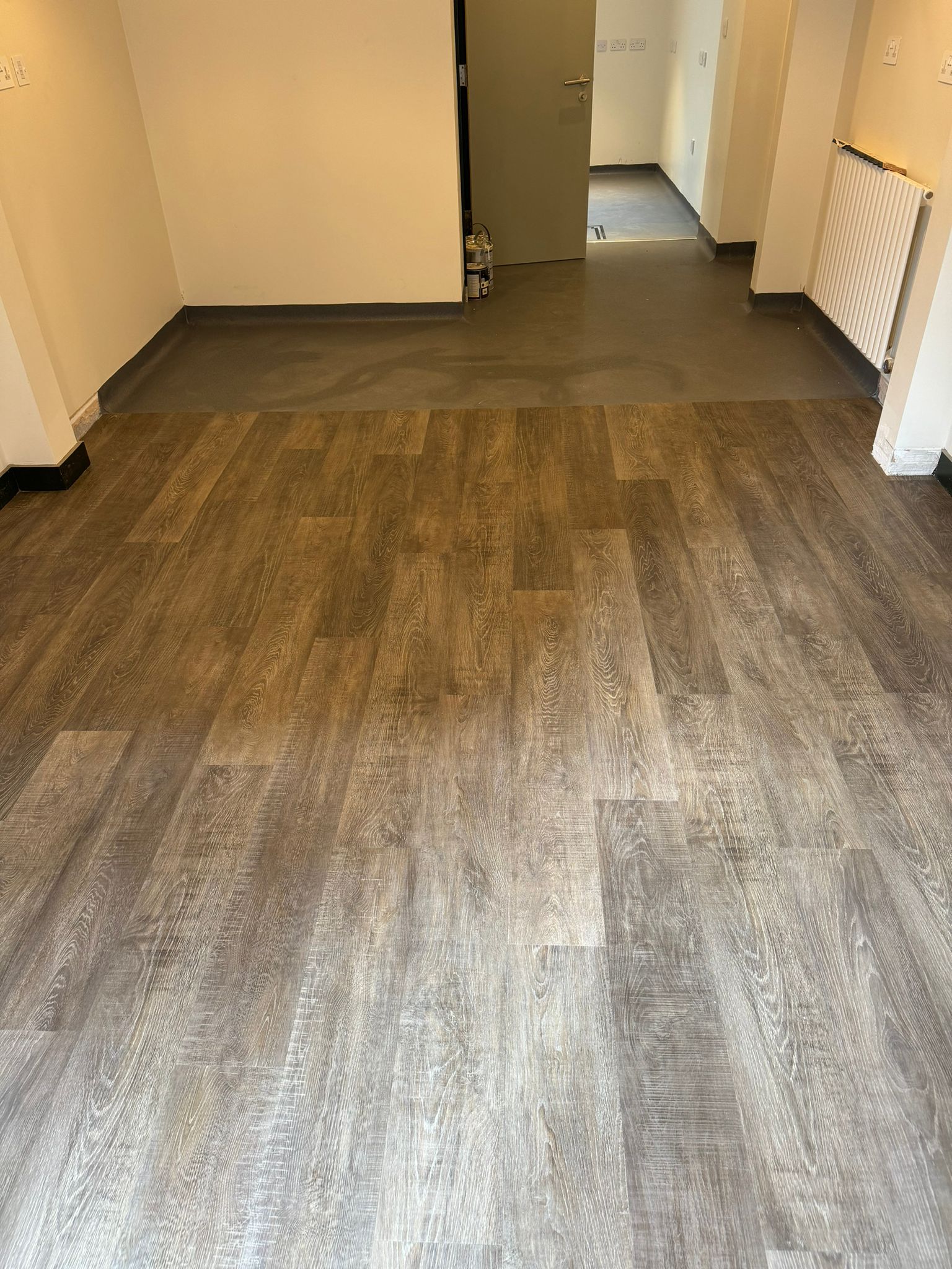 Amtico Form Rural Oak fitting in Fulham-1