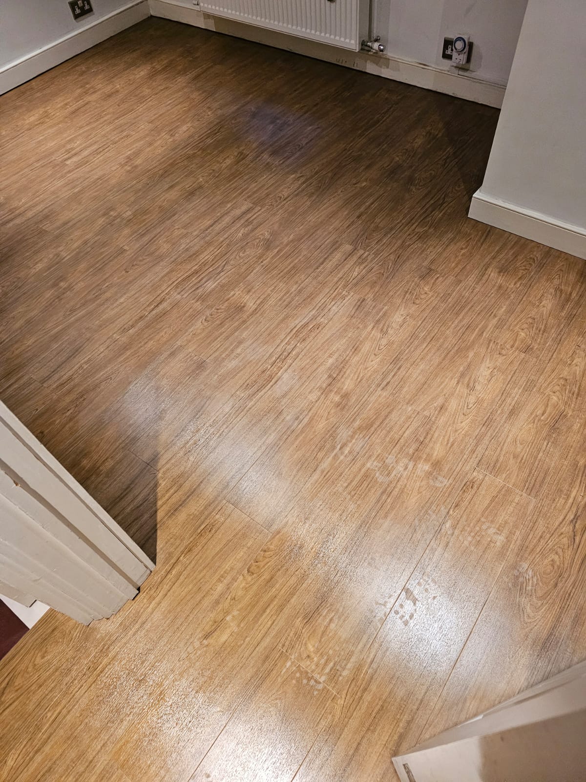 Amtico Signature Dry Teak installation Kilburn-1