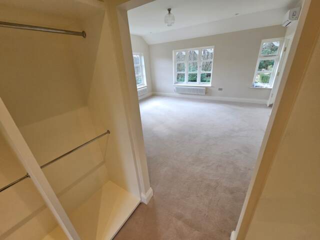 Westex Flooring Westend Velvet Prestige Magnolia carpet installation in Chiswick