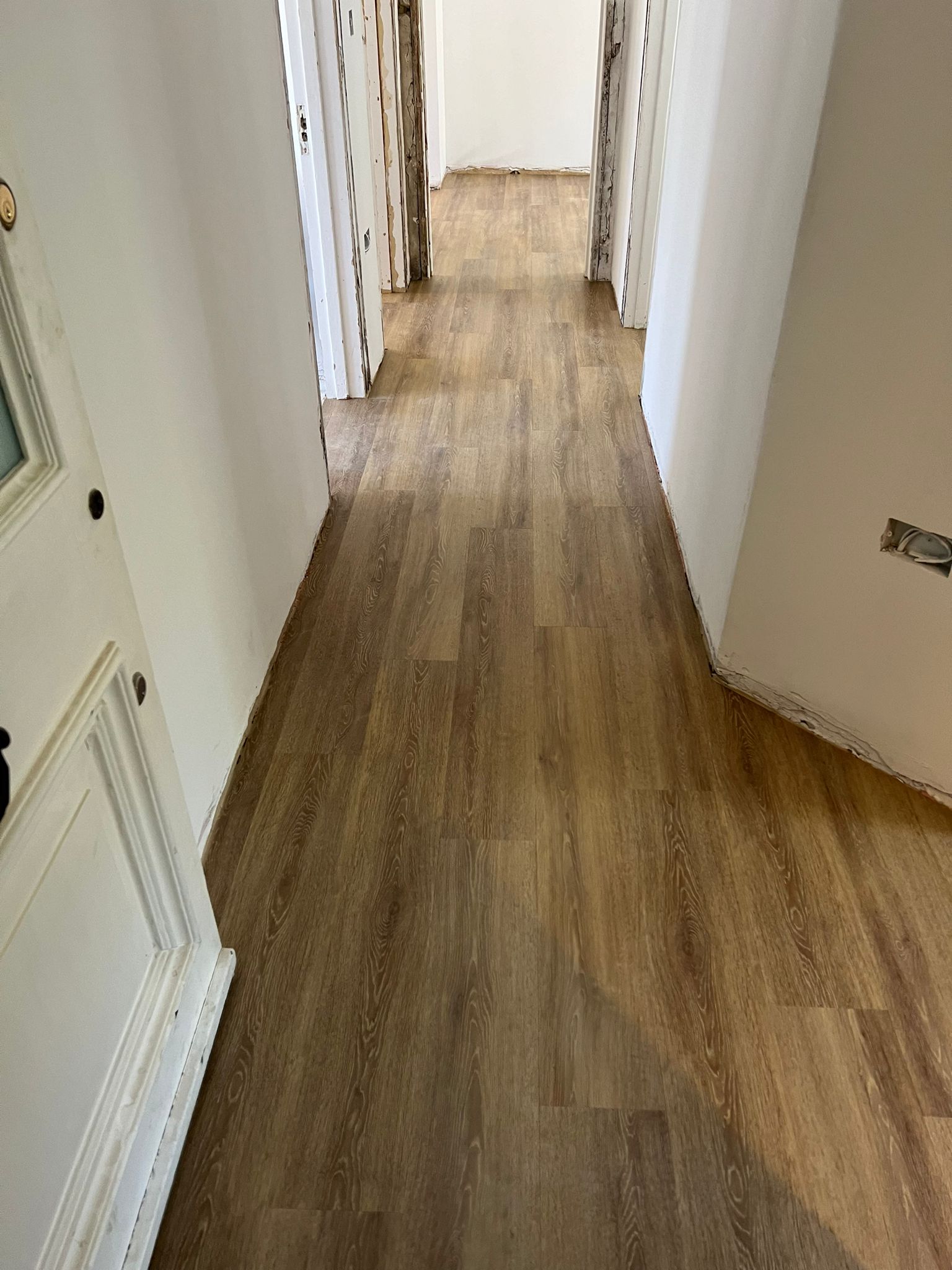 Amtico Spacia Mulled Oak installation in Paddington-0