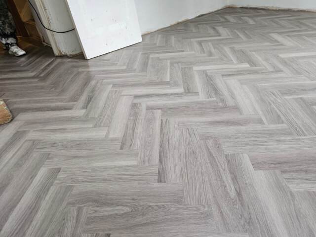 Amtico Spacia Nordic Oak installation in Croydon