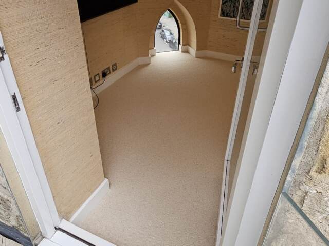 Cavalier Carpets Lupo Mast installation in Richmond