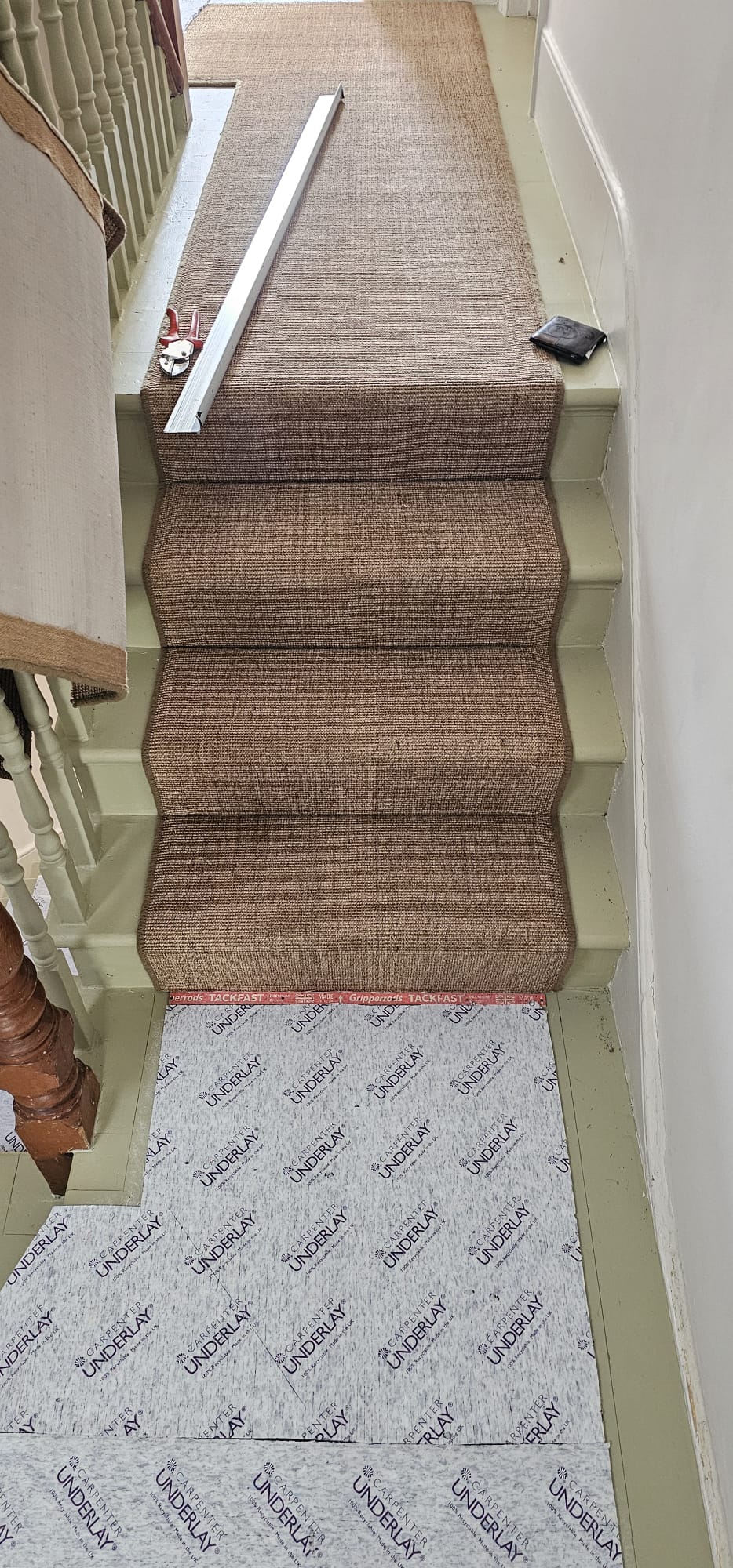 Fibre Carpets Sisal Boucle Anise installation in St John's Wood-0